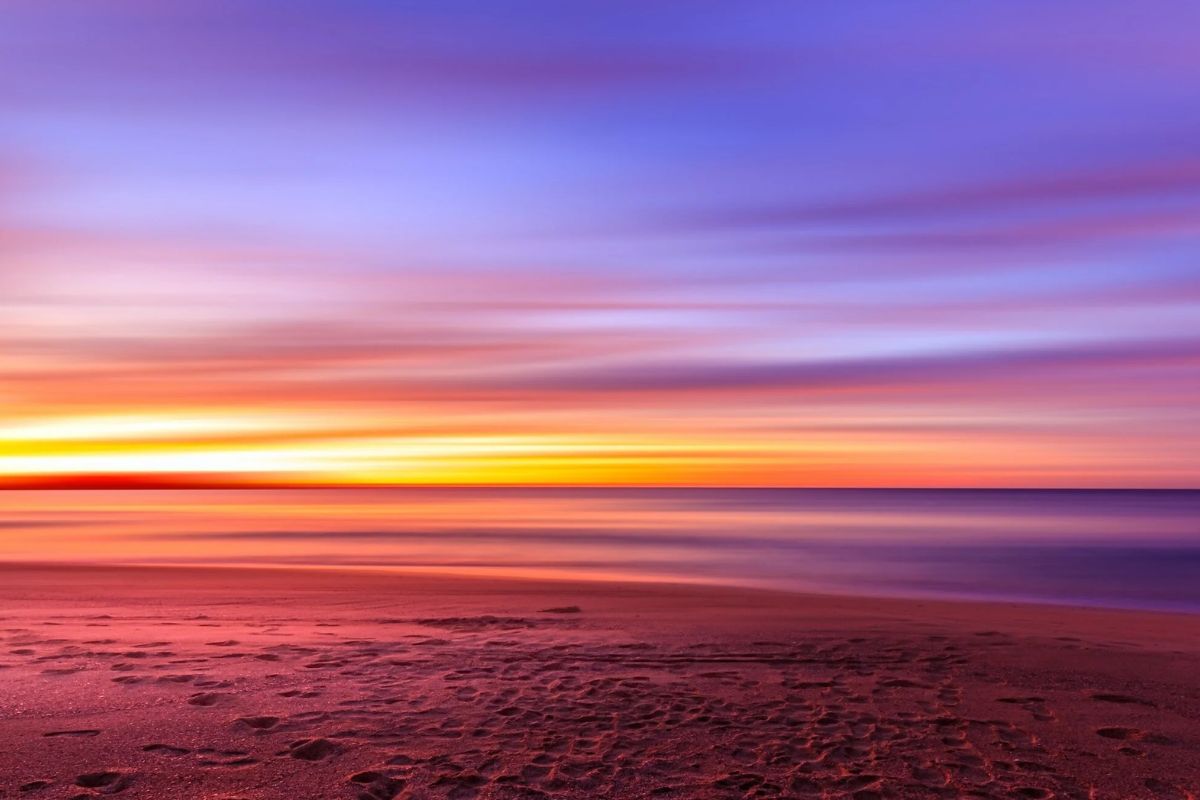 Watch the Sunset at Long Beach