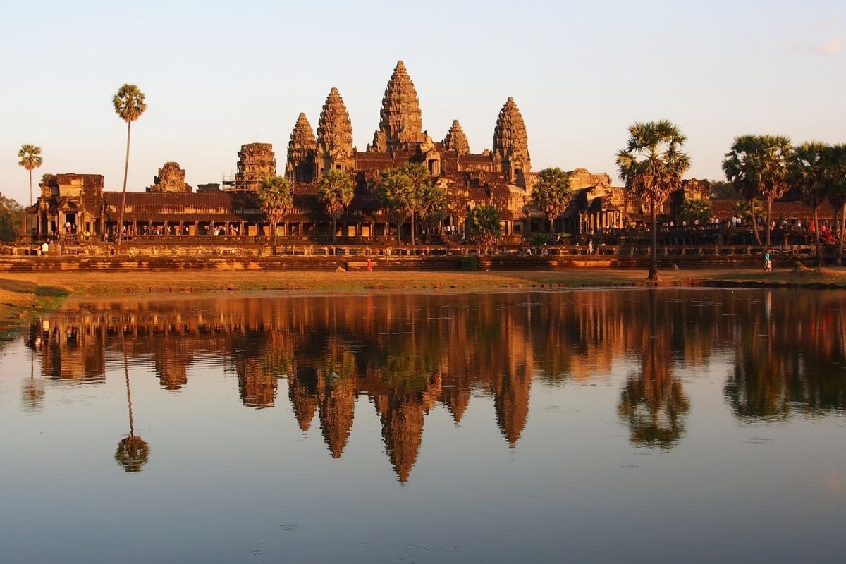 Angkor Wat Sunset Tour