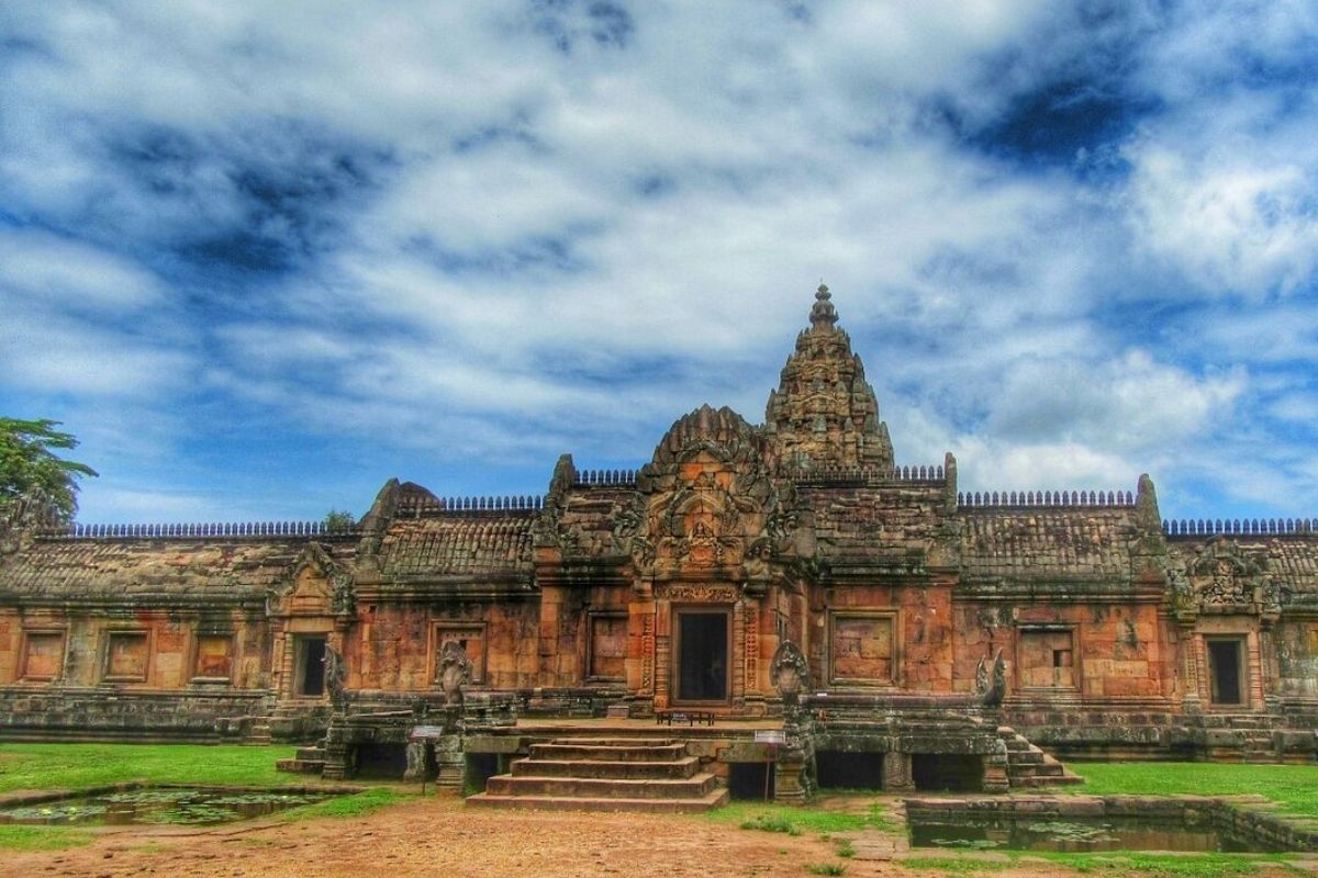 Prasat Phanom Rung - private tour Thailand
