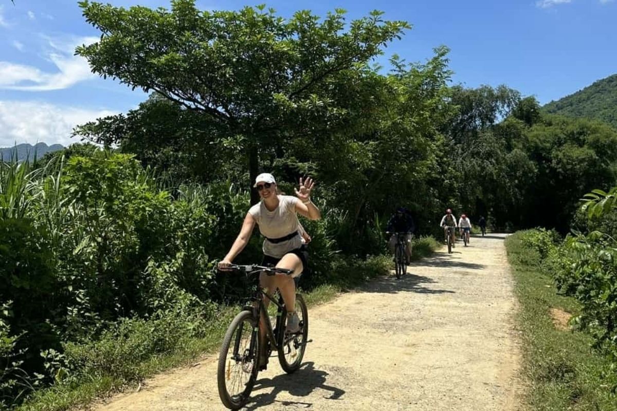 Cycling In Pu Luong