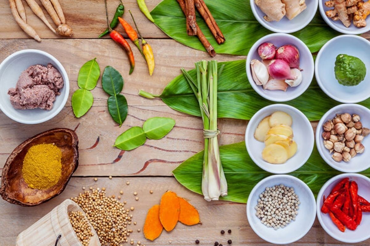 Herbs inside Sai Oua