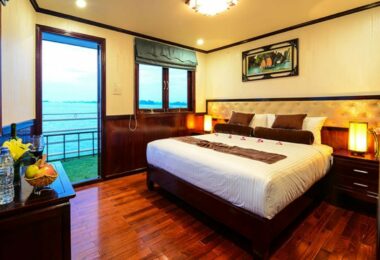 Deluxe Room at Silversea Cruise Halong Bay