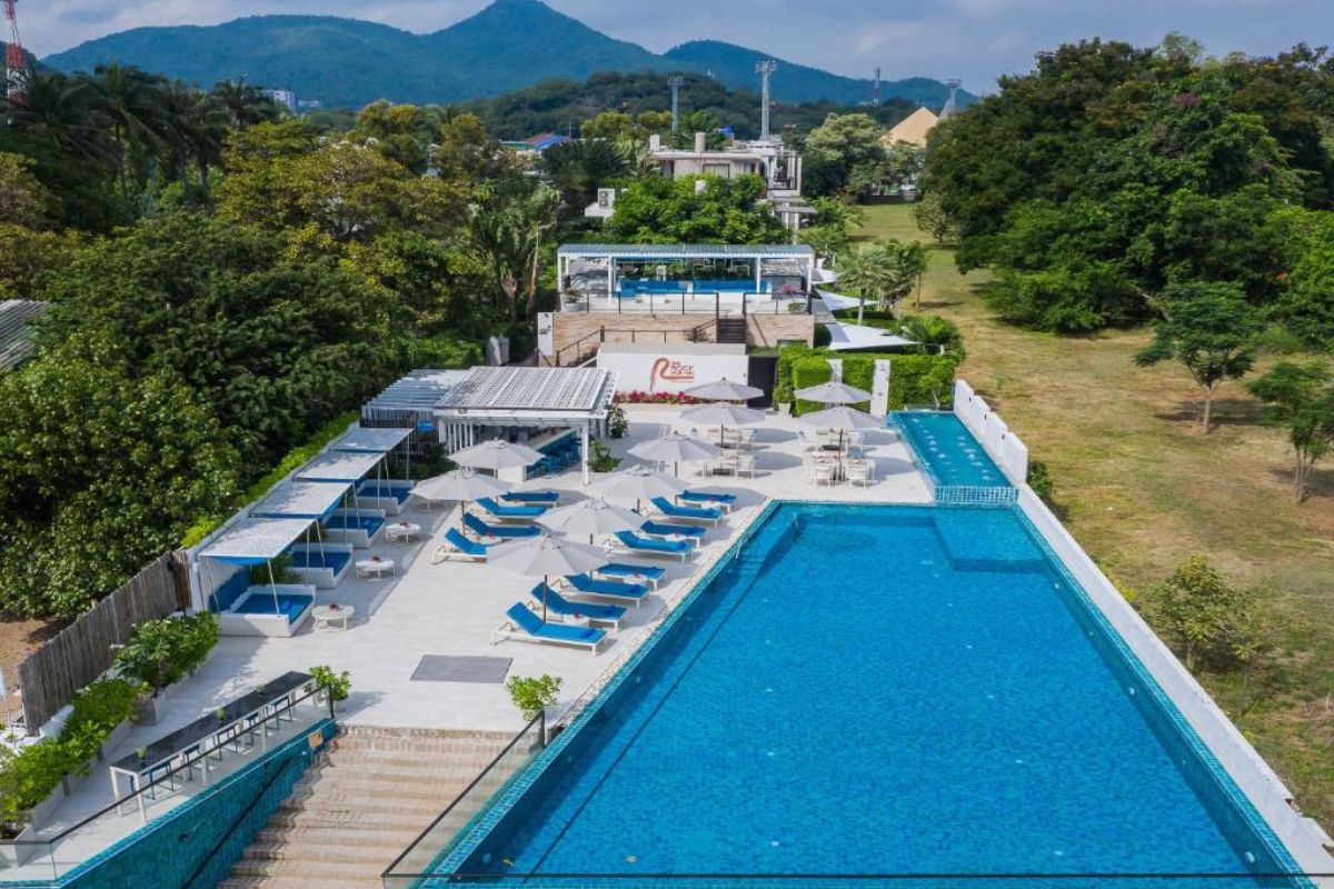 Hua Hin Beachfront Resort