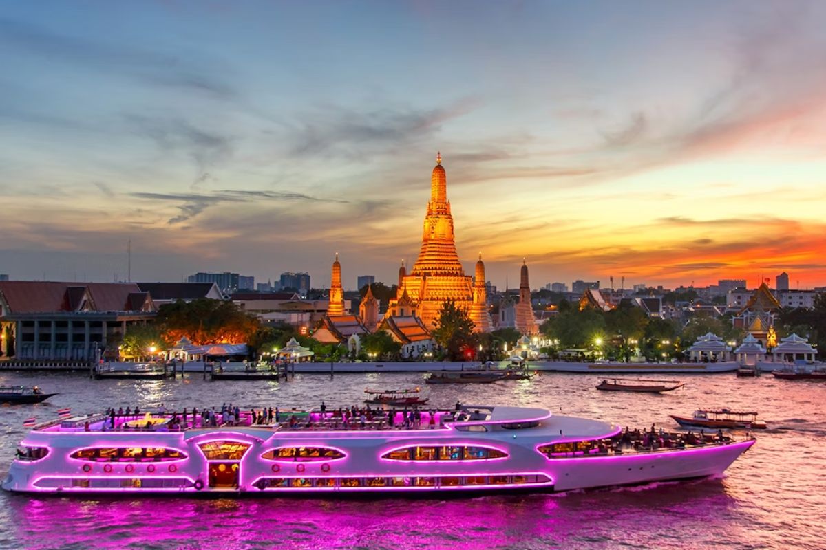 Chao Phraya Cruise