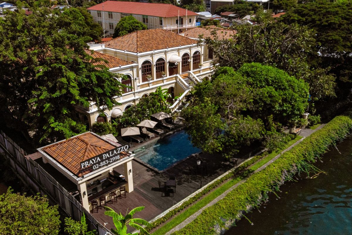 Praya Palazzo Boutique River Mansion