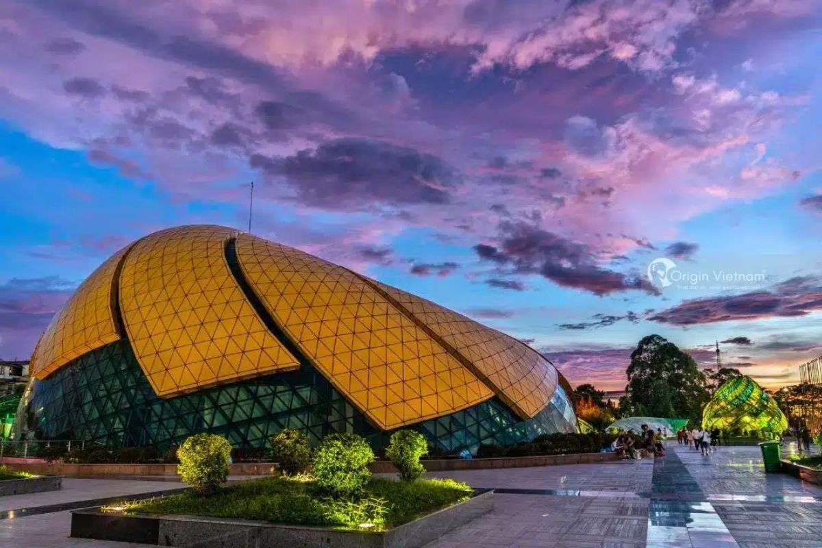 Lam Vien Square - Top Things to Do in Da Lat
