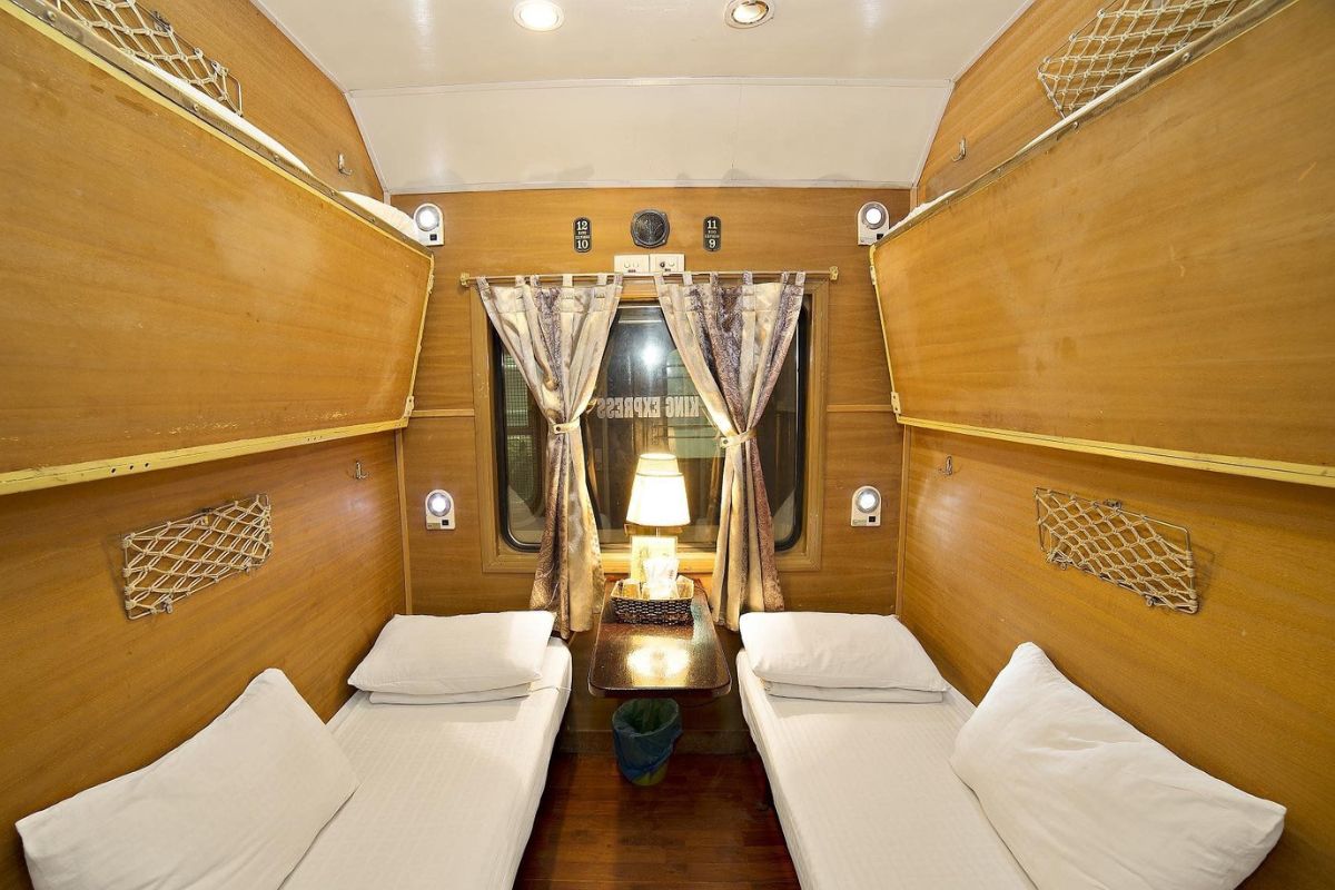 VIP 2-Berth Private Cabin