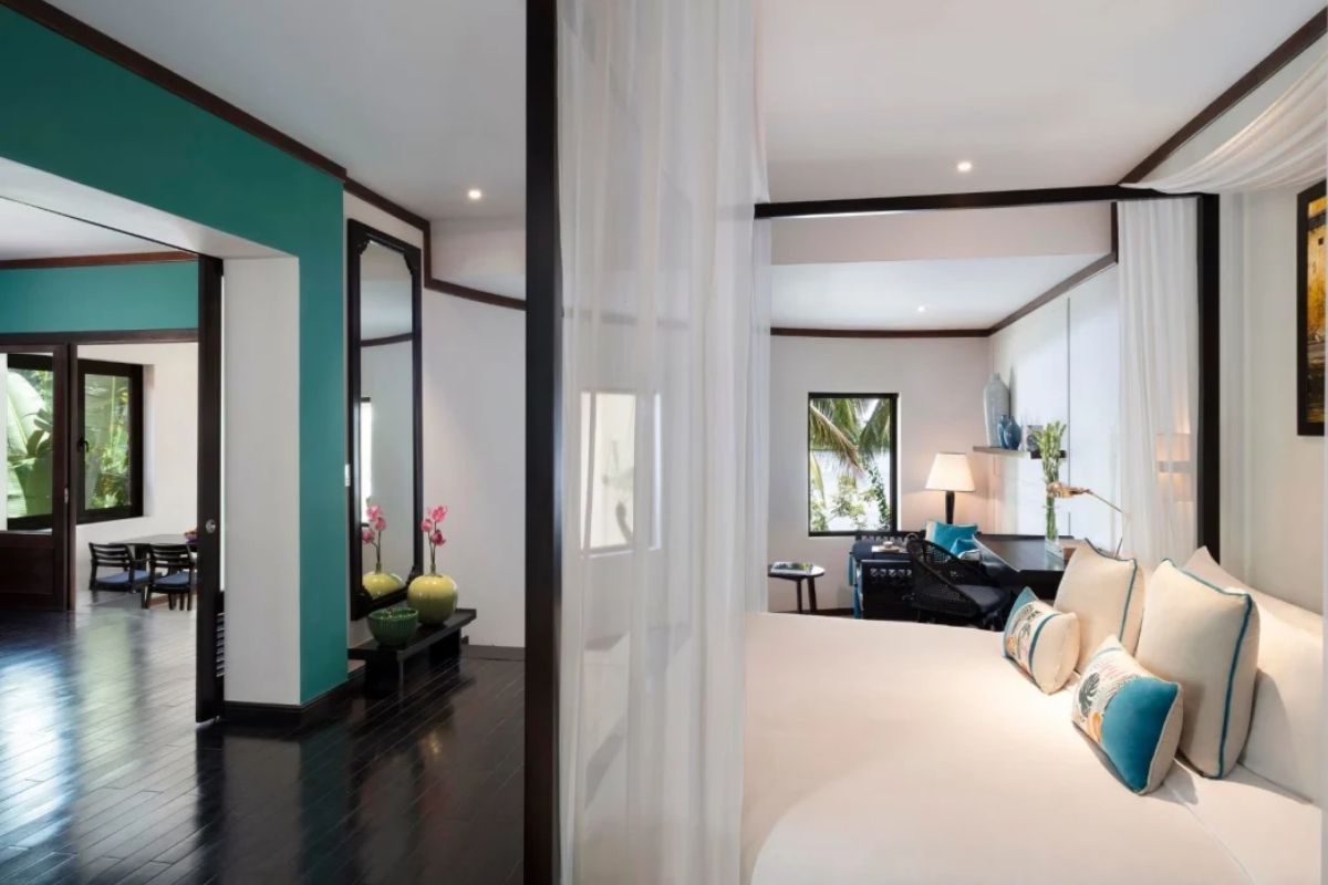 Premium River View Suite at Anantara Da Nang