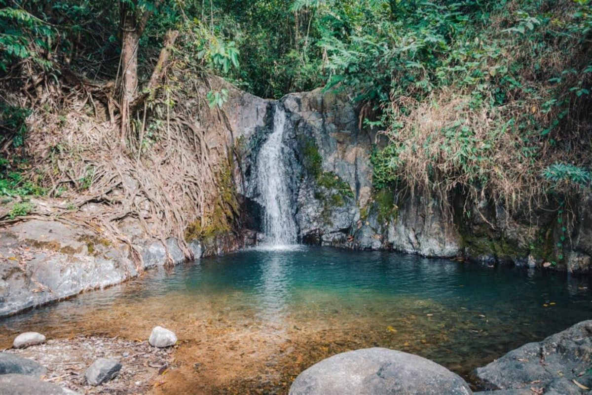 Kaeng Nyui Waterfall
