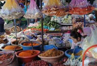 Phosi Market