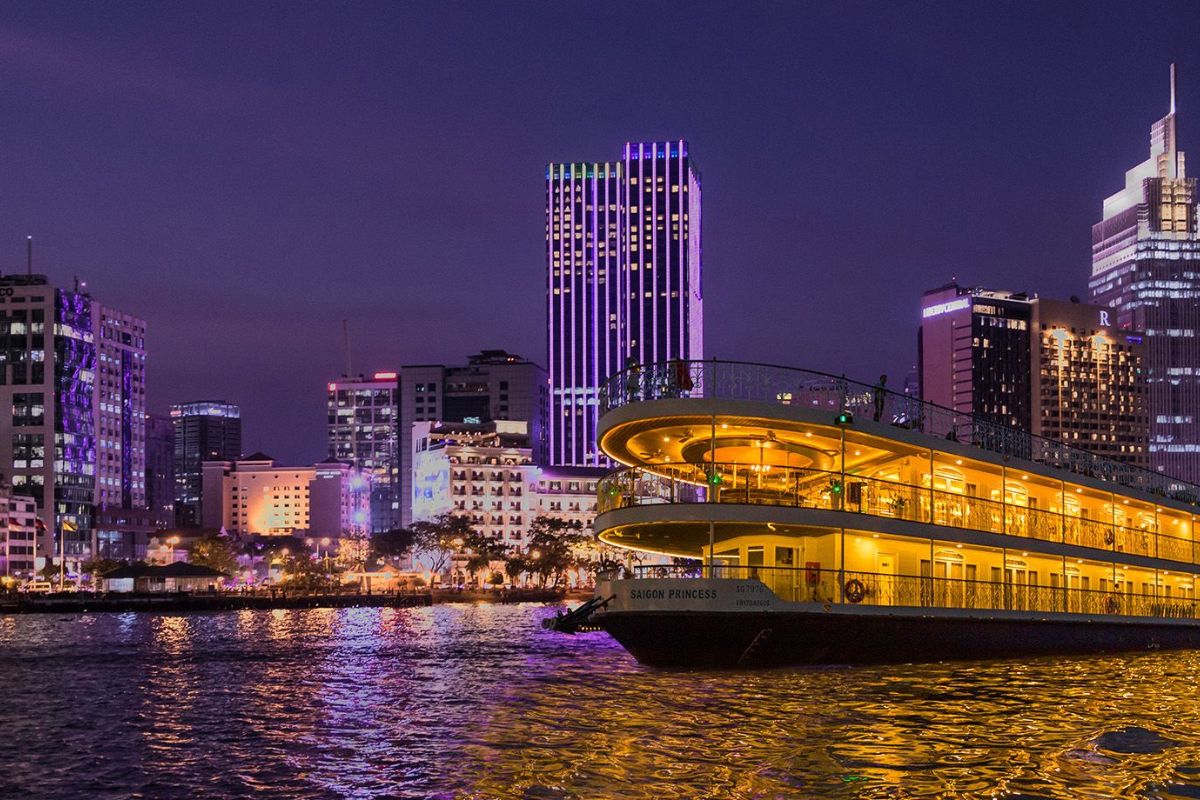 Saigon River dinner cruise - Vietnam Tour Deals