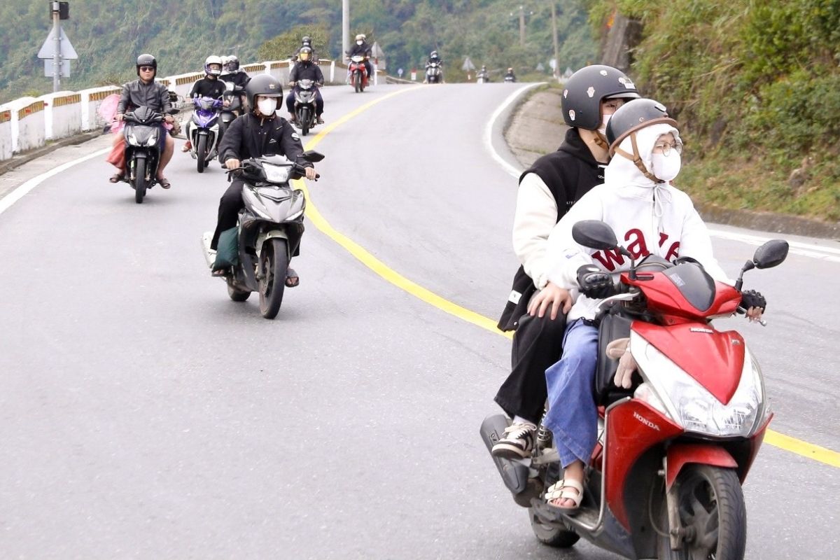 Hai Van Pass motorbike adventure — a Da Nang adventure highlight