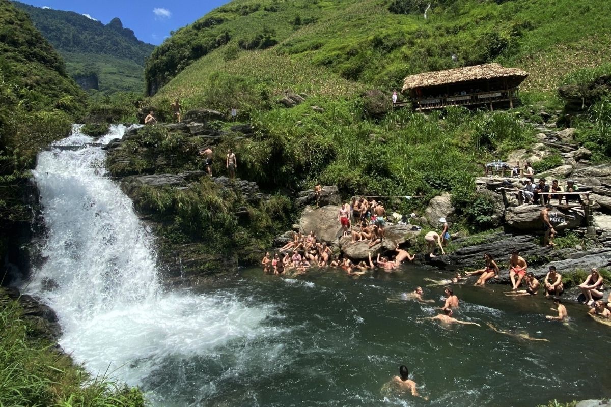 Swimming at Du Gia Waterfall 