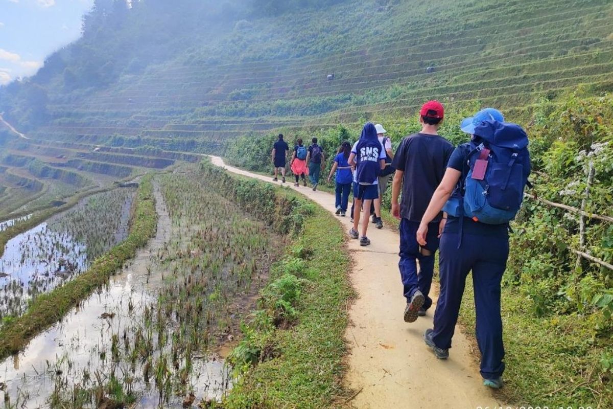 Trekking to Do Gu Homestay