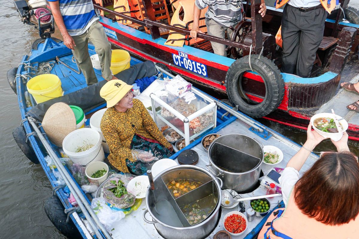 Hu Tieu at Ca Mau Market