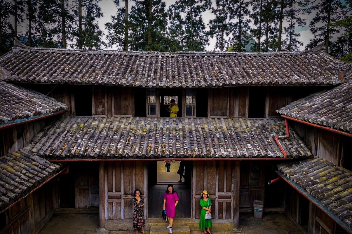 H'mong King's Palace