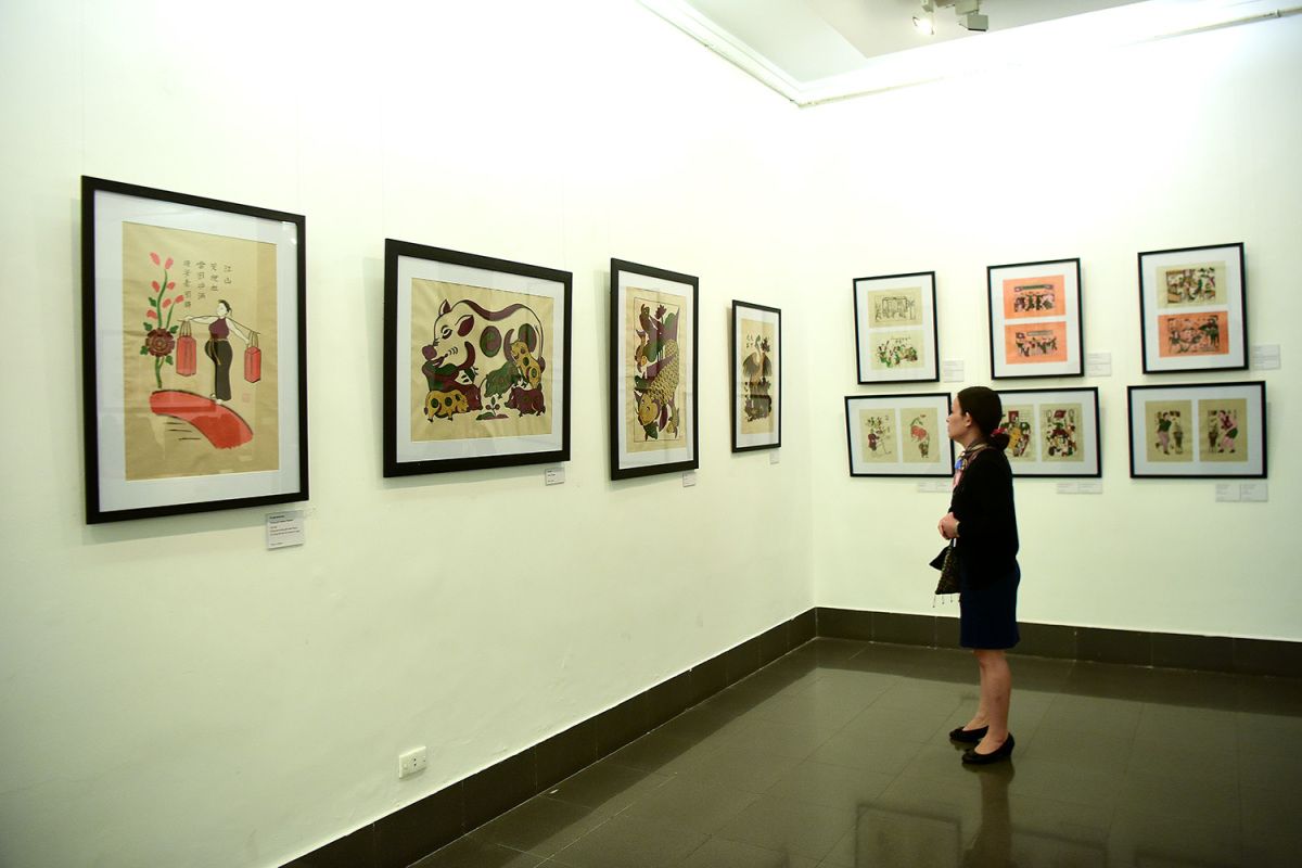 Hanoi what to see and do: visit Vietnam National Museum of Fine Arts