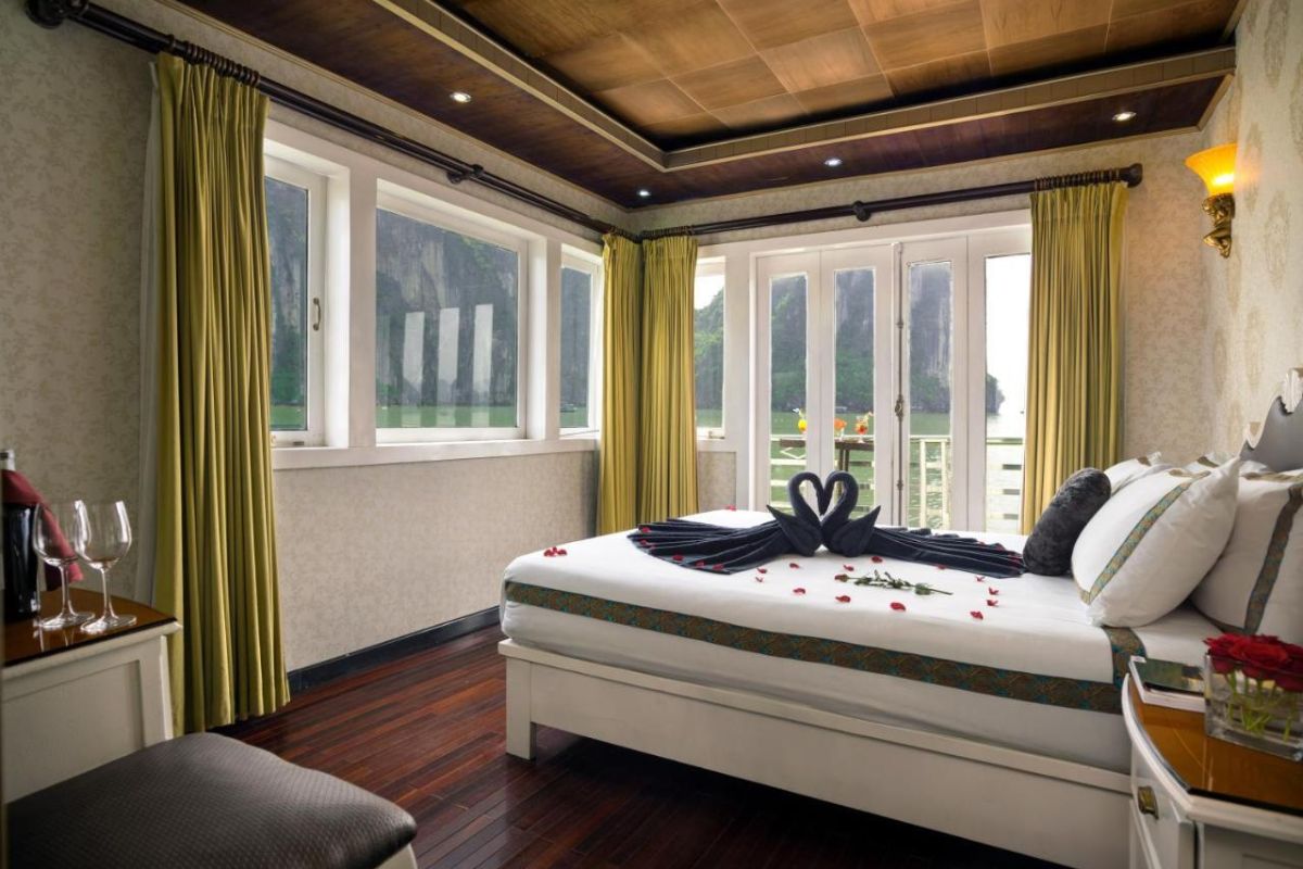 Senior Suite