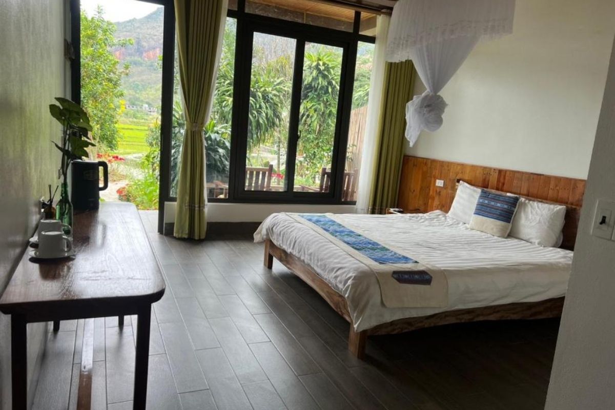 Double Room with Mountain View at Little Mai Chau Homestay 