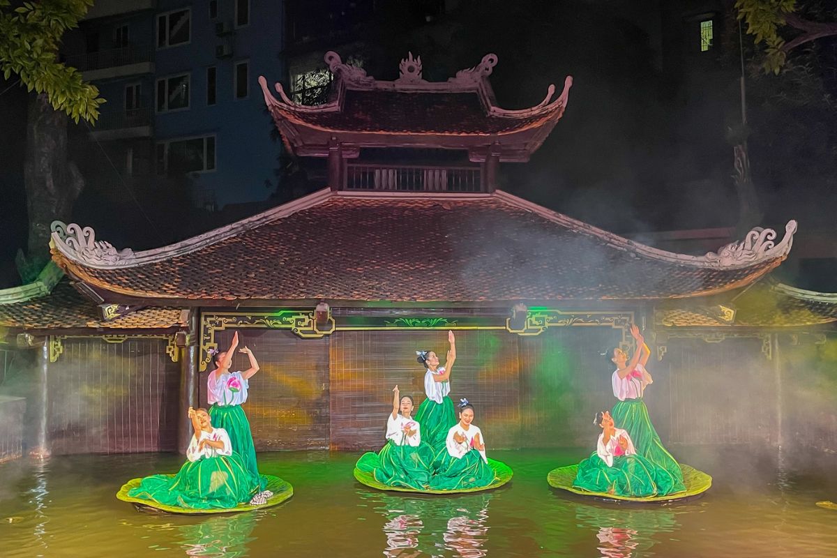 Water Puppet Show at Thang Long Theatre