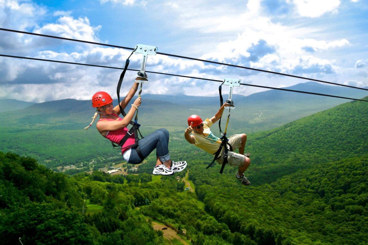 Ziplining at Aeris Hill