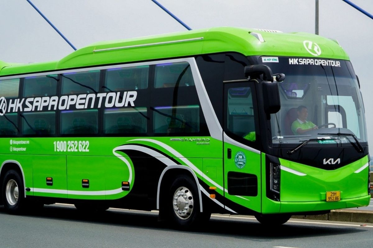 HK BUSLINES 