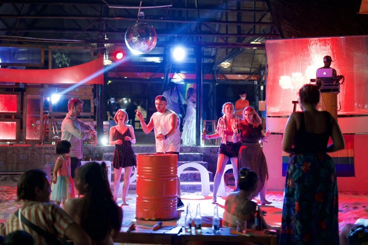 Live DJ Sets at Ocsen Beach Bar & Club Phu Quoc 