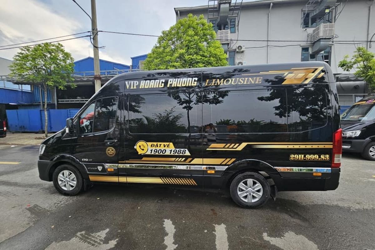 Hoang Phuong Limousine Bus 