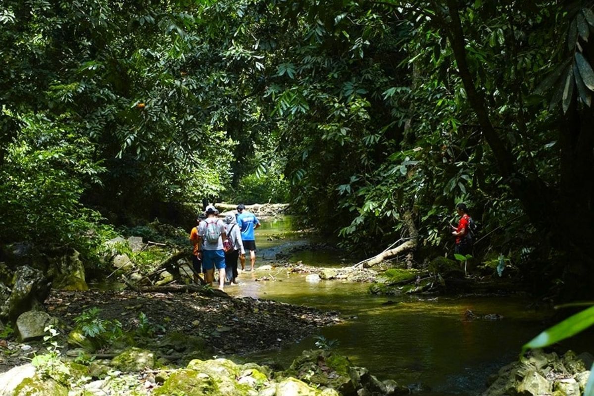 Trekking Hieu Waterfall – is Pu Luong worth visiting?