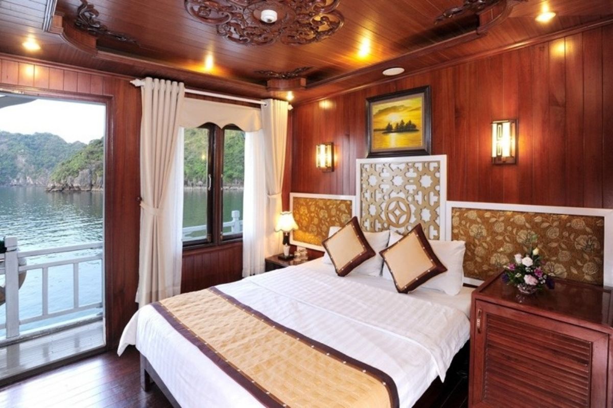 Executive Suite of majestic cruise ha long