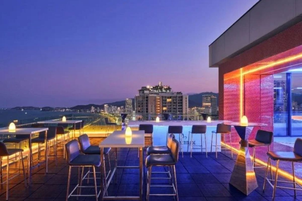 Altitude Rooftop Bar at Sheraton Nha Trang Hotel & Spa
