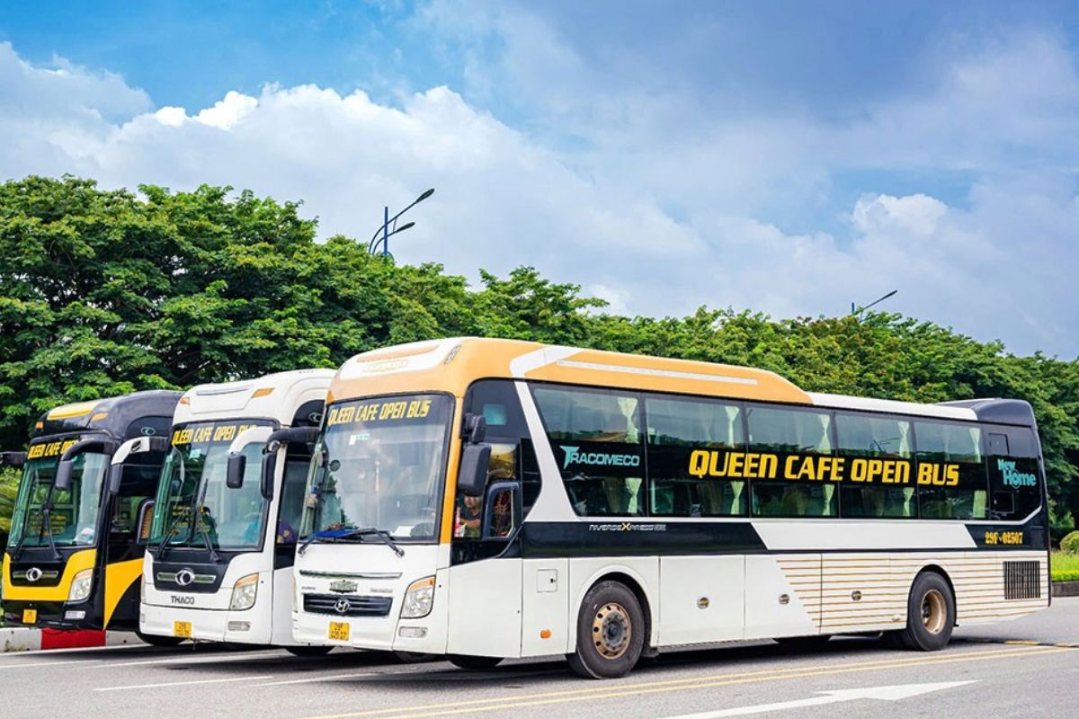 Queen Cafe VIP Open Bus from Ninh Binh to Da Nang