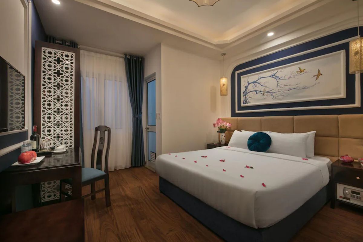 Superior Room with Balcony