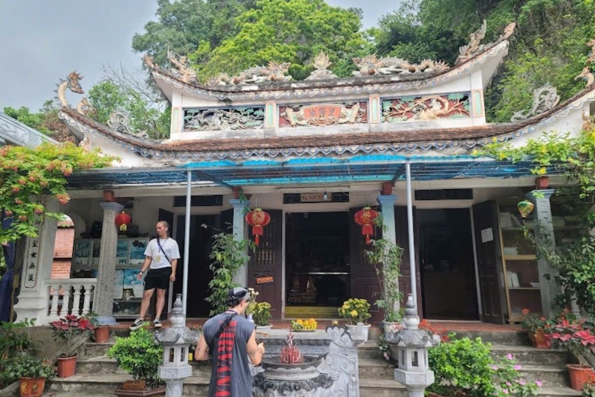 Linh Coc Pagoda