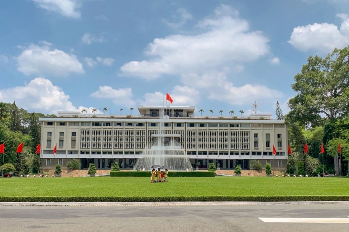 See Notre-Dame on Southern Vietnam tours