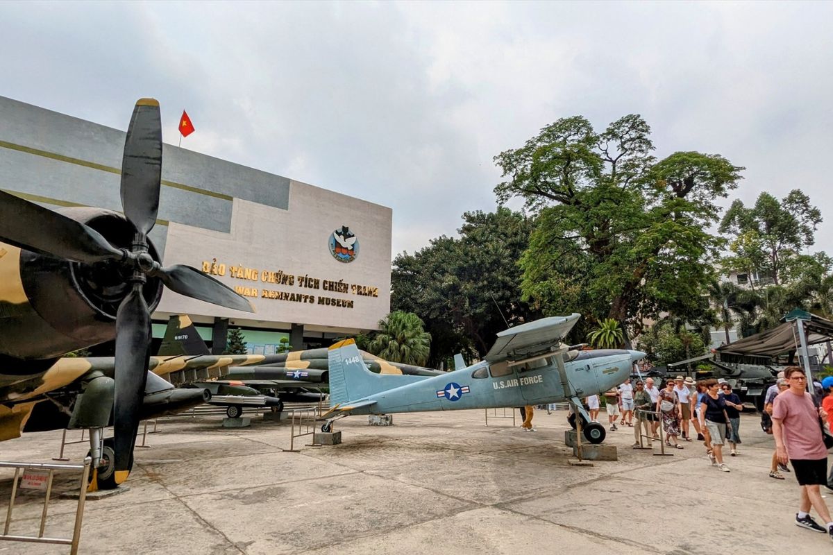 Explore history on Southern Vietnam tours