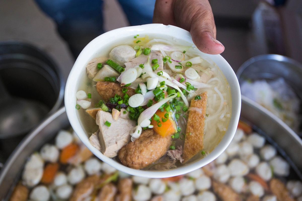 Bun Ca Nguyen Loan near Nha Trang Station