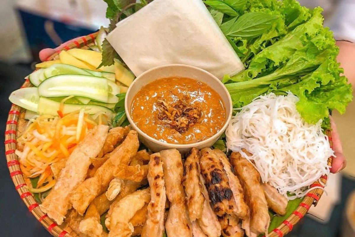 Nem Nuong Dang Van Quyen near Nha Trang Station
