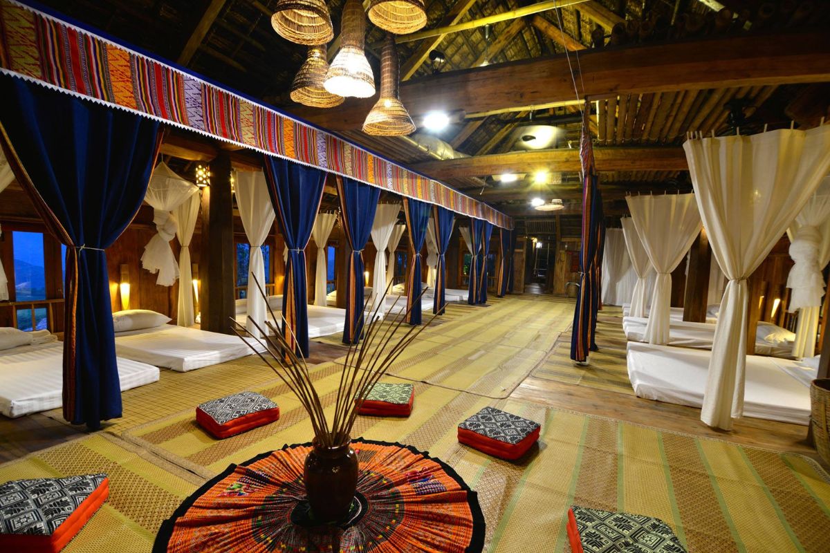 Shared Stilt House at pu luong retreat resort