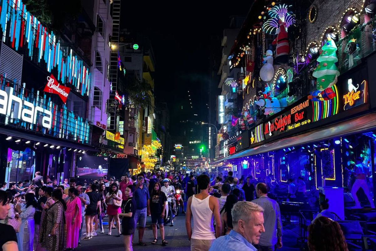 Bui Vien Walking Street