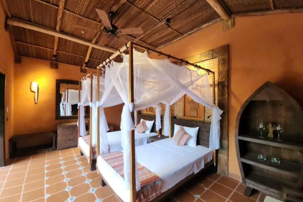 Deluxe Double Room at whale island resort nha trang