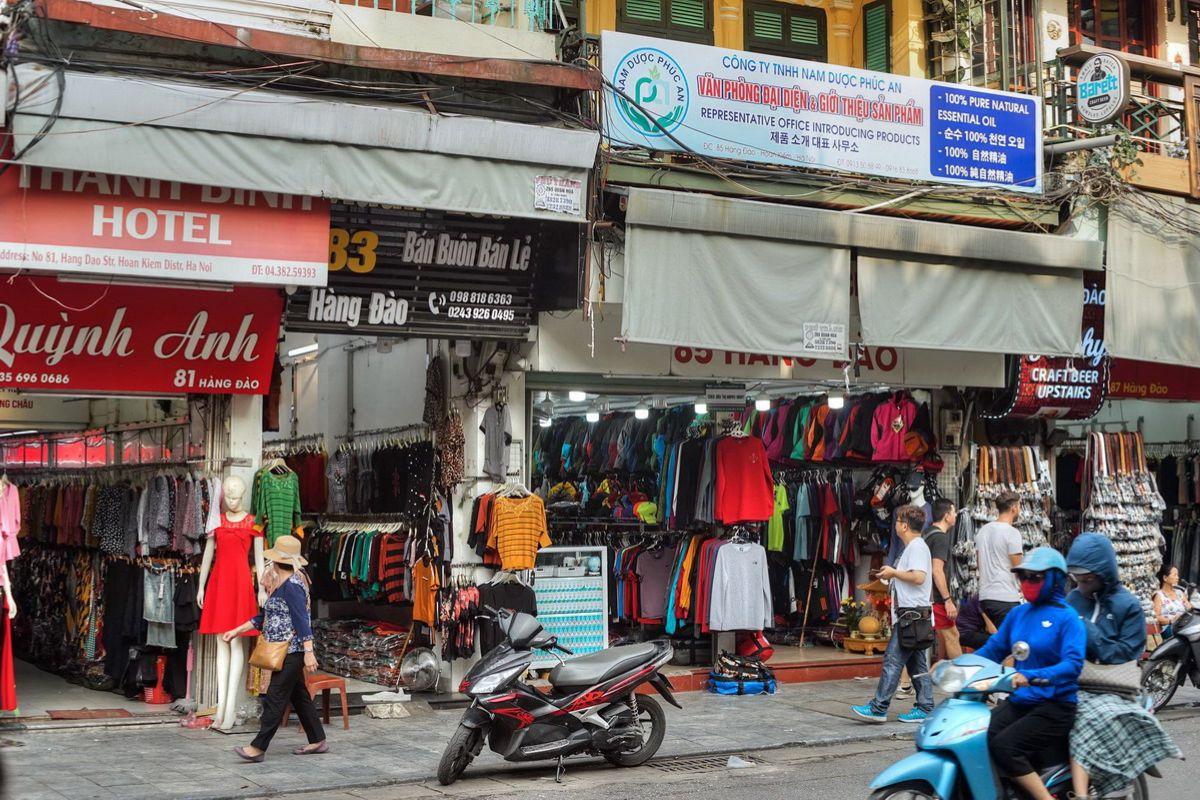 Stroll Hang Dao Street — a must in your 3-day Hanoi plan