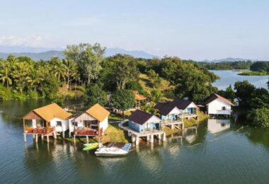 19-Nam Ngam Lake