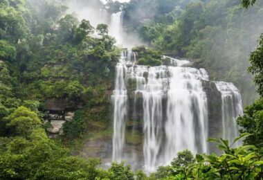 Tad Lo waterfall, Laos