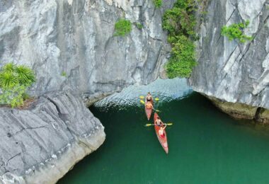 Kayaking in Lan Ha