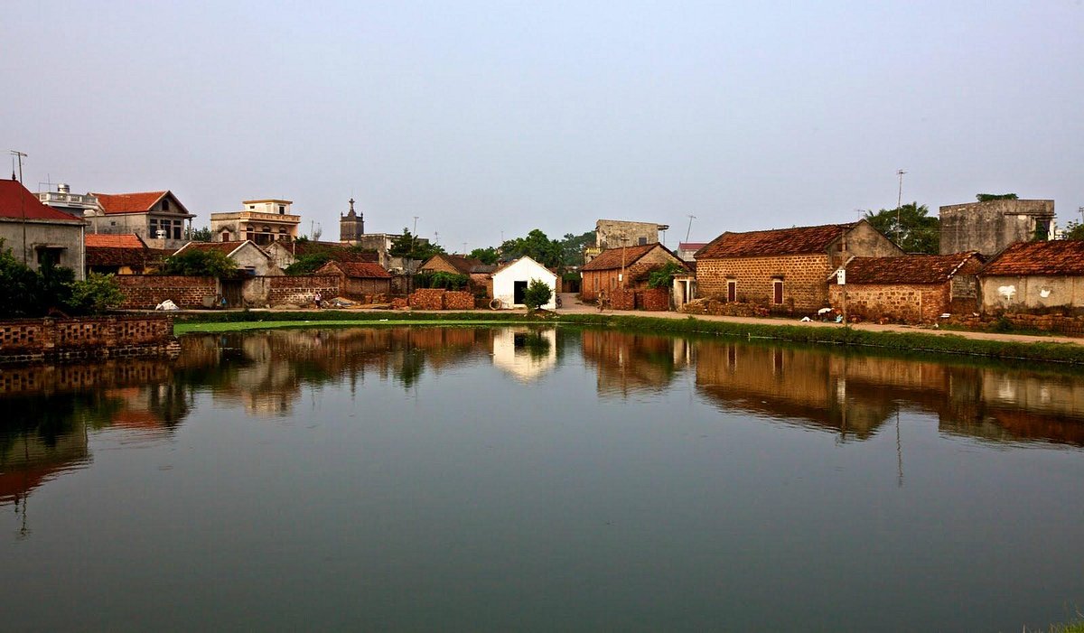 Duong lam ancient village